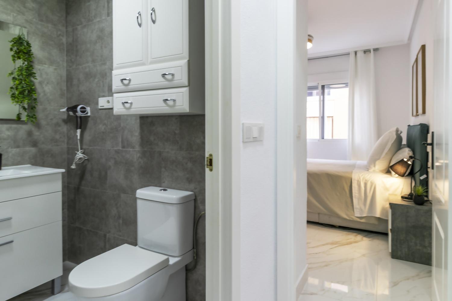 Apartamento Pink Azure Torrevieja Eksteriør bilde